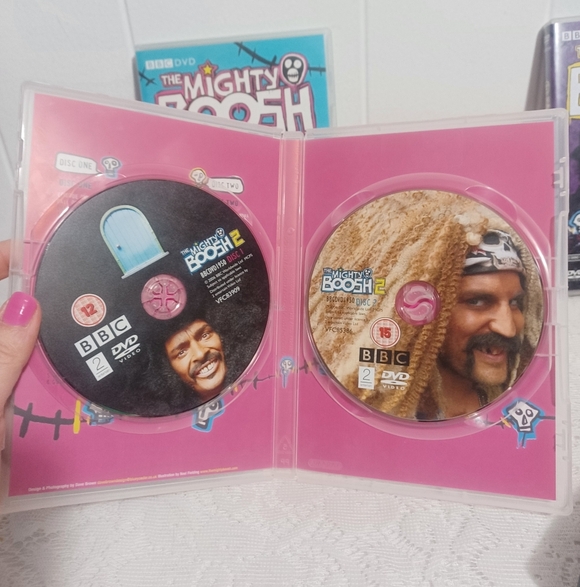 Mighty Boosh S 1-3 - Picture 6 of 10